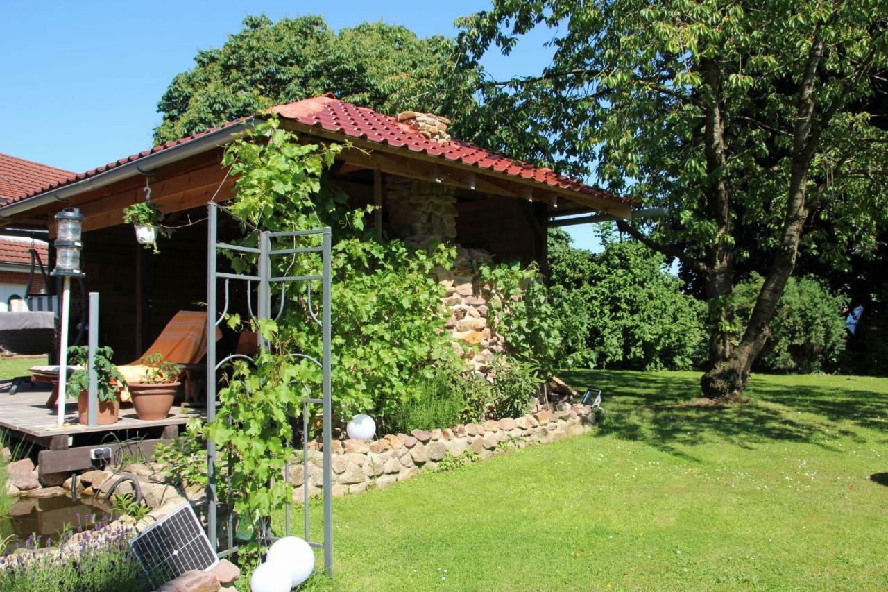 Kapitans Huus Apartment Westoverledingen Bagian luar foto