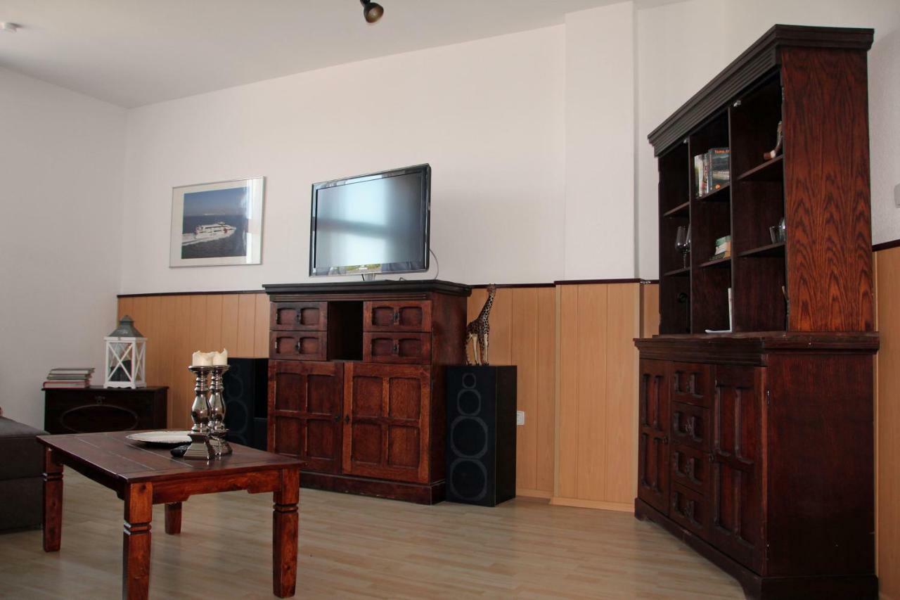 Kapitans Huus Apartment Westoverledingen Bagian luar foto